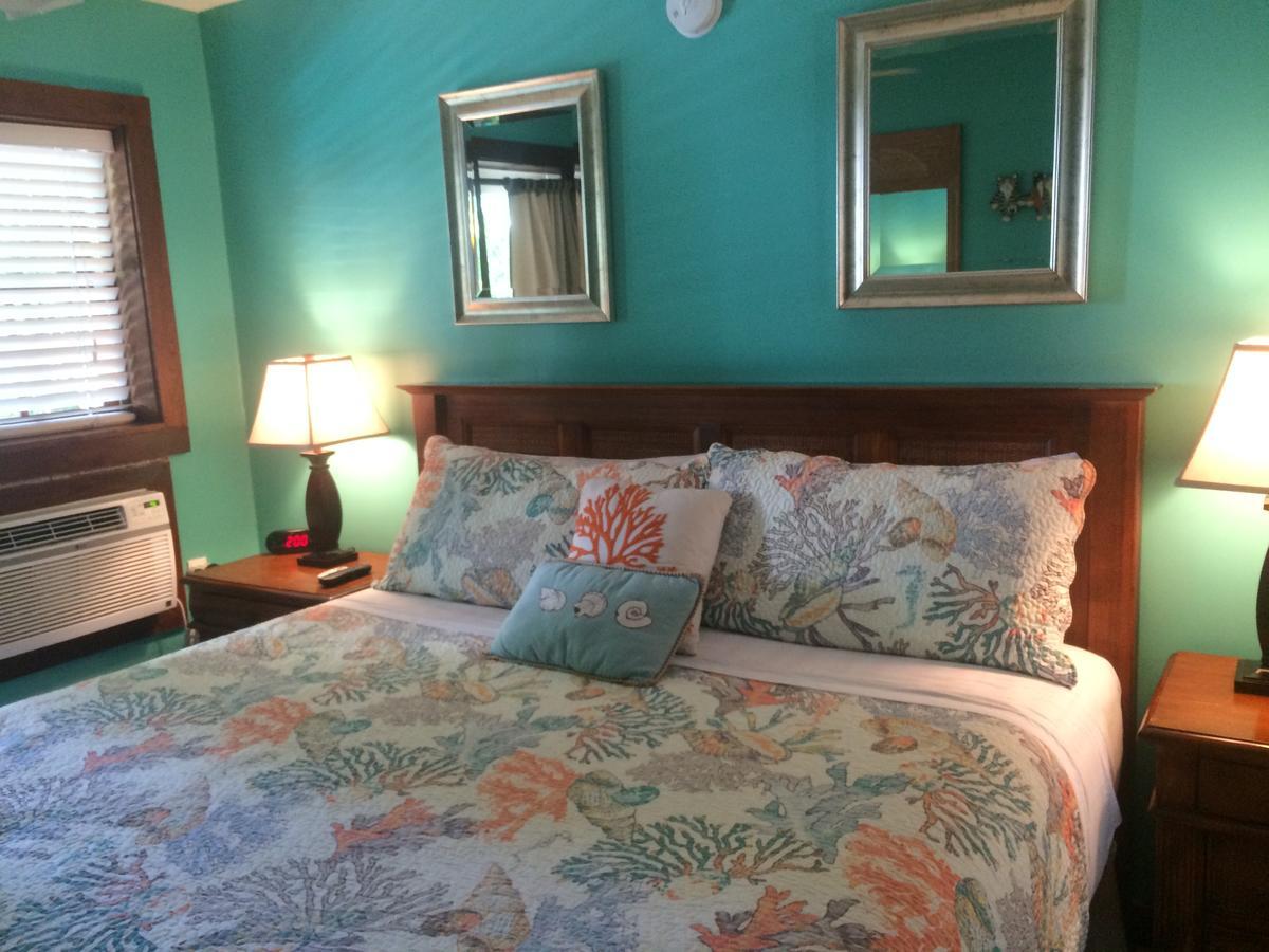 Courtney'S Place Historic Cottages & Inns คีย์เวสต์ ภายนอก รูปภาพ