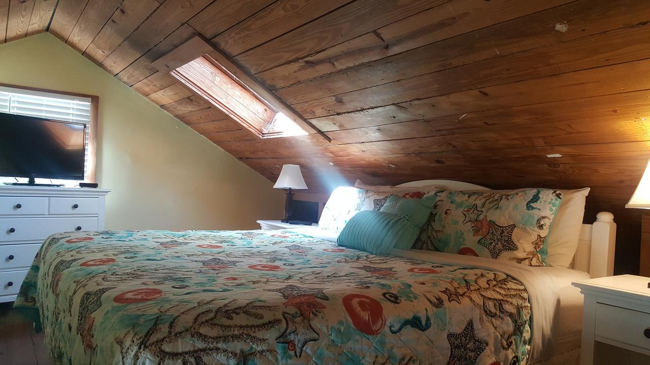 Courtney'S Place Historic Cottages & Inns คีย์เวสต์ ภายนอก รูปภาพ