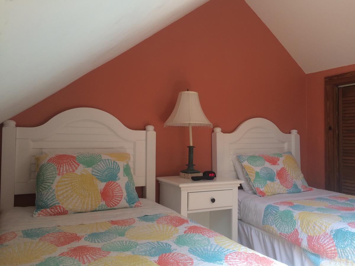 Courtney'S Place Historic Cottages & Inns คีย์เวสต์ ภายนอก รูปภาพ