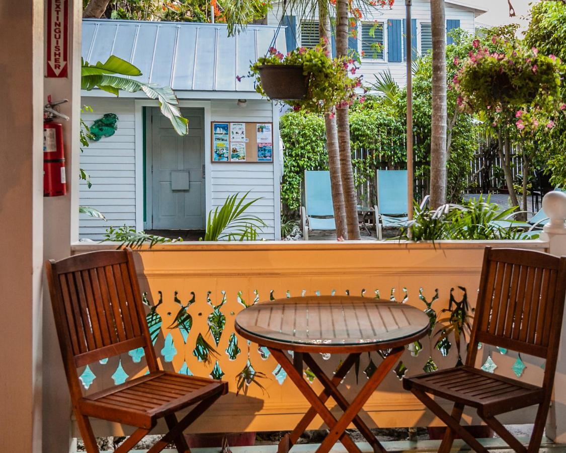 Courtney'S Place Historic Cottages & Inns คีย์เวสต์ ภายนอก รูปภาพ