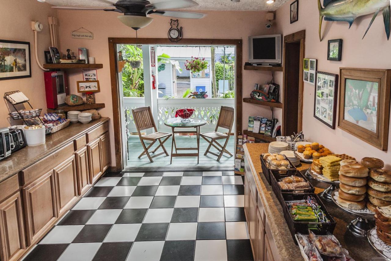 Courtney'S Place Historic Cottages & Inns คีย์เวสต์ ภายนอก รูปภาพ
